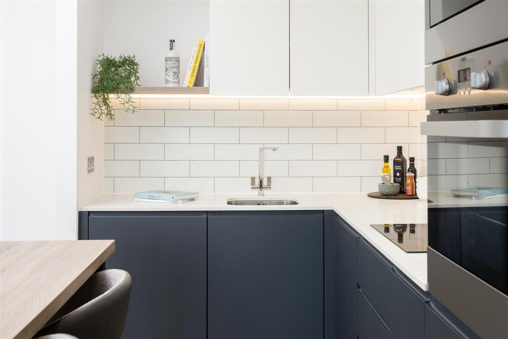 2 bedroom apartment for sale in Circle Square, Nobel Way, Manchester, M1